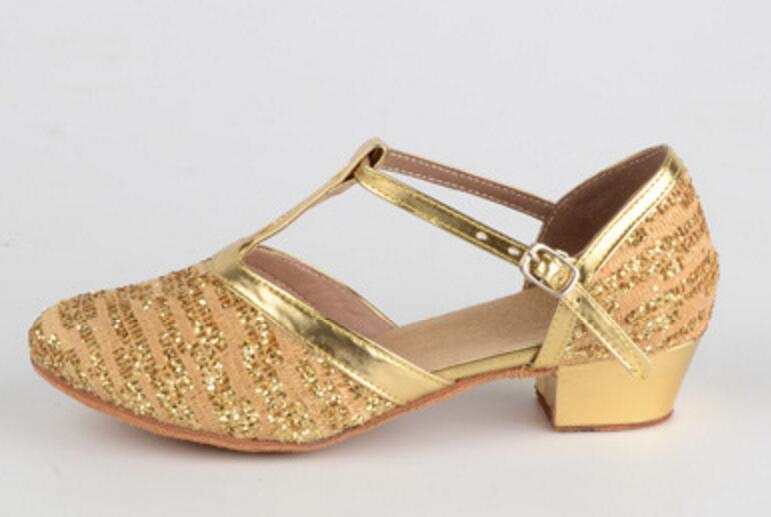 Girls T-Strap Latin Salsa Dance Shoes Closed Toe Glittering Ballroom Dress Suede Sole Party Shoes
