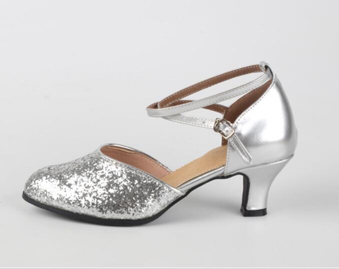 Womens Sparkly Glitter Latin Dance Shoes Close Toe Leather Sole Ballroom Dancing Sandals